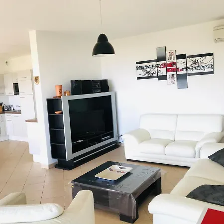 Marine De Sant'ambroggio - Moderne Vue Mer - F3 B5n1 *